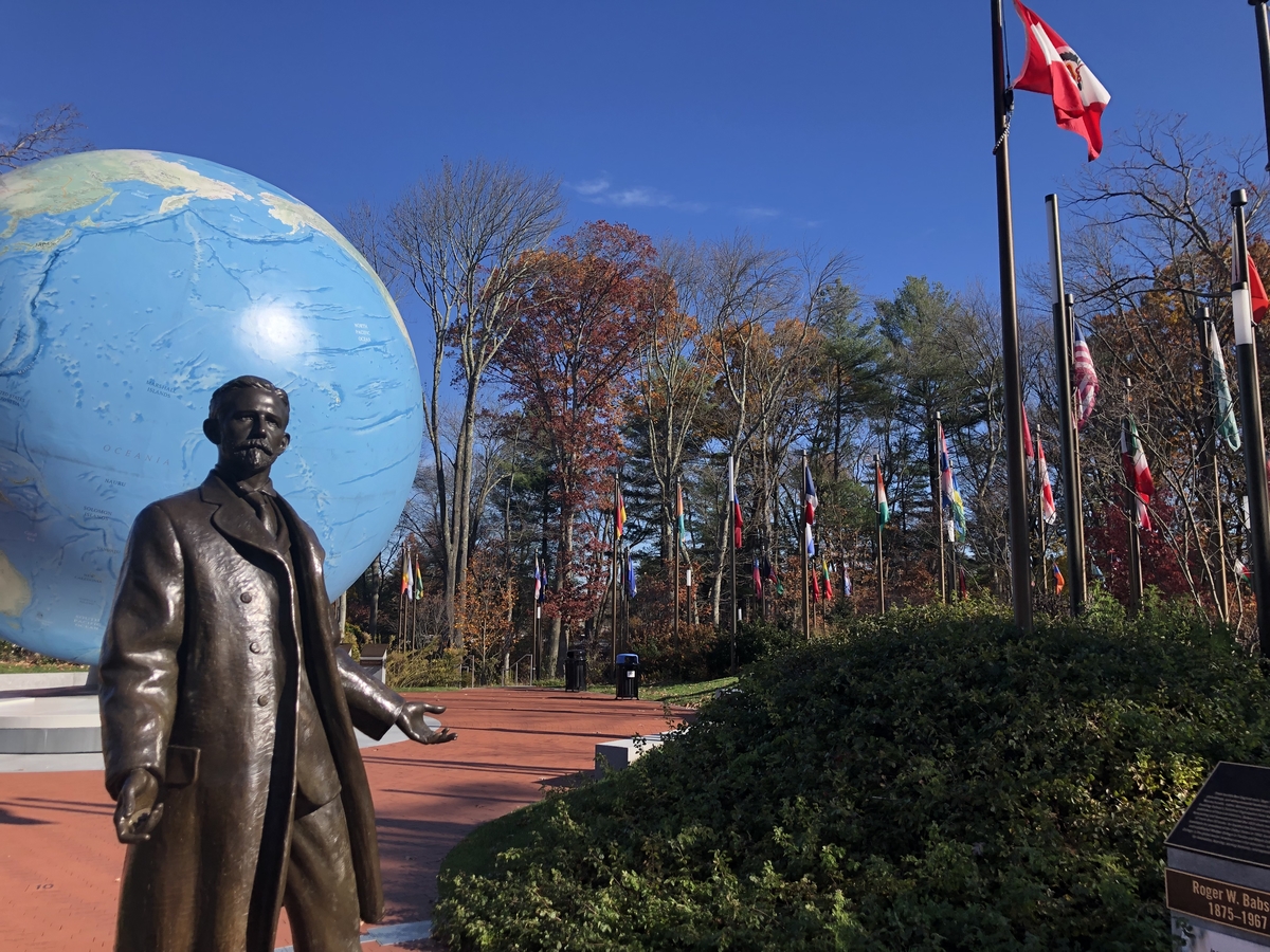 Babson Globe Statue of Roger Babson in front of the Globe