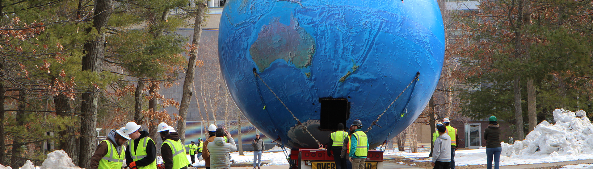 Moving the Babson Globe