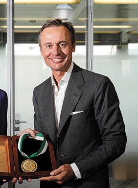 Ernesto Bertarelli ’89, Chairman of Waypoint Capital Group; Co-chair of Bertarelli Foundation