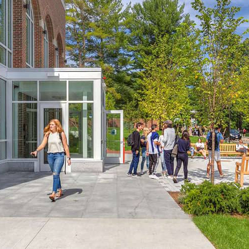 Undergraduate Admissions Undergraduate Admissions link image