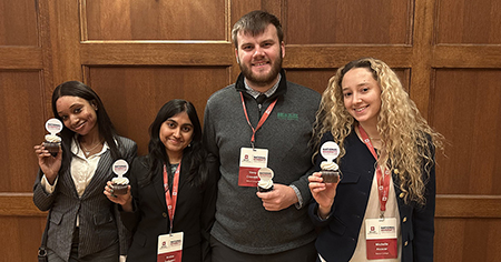 Babson Students Reflect on Finding Diverse Solutions to Business Problems