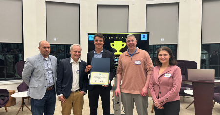 Martin Mejia ’26 Wins Inaugural Mass Fintech Hub Pitch Battle