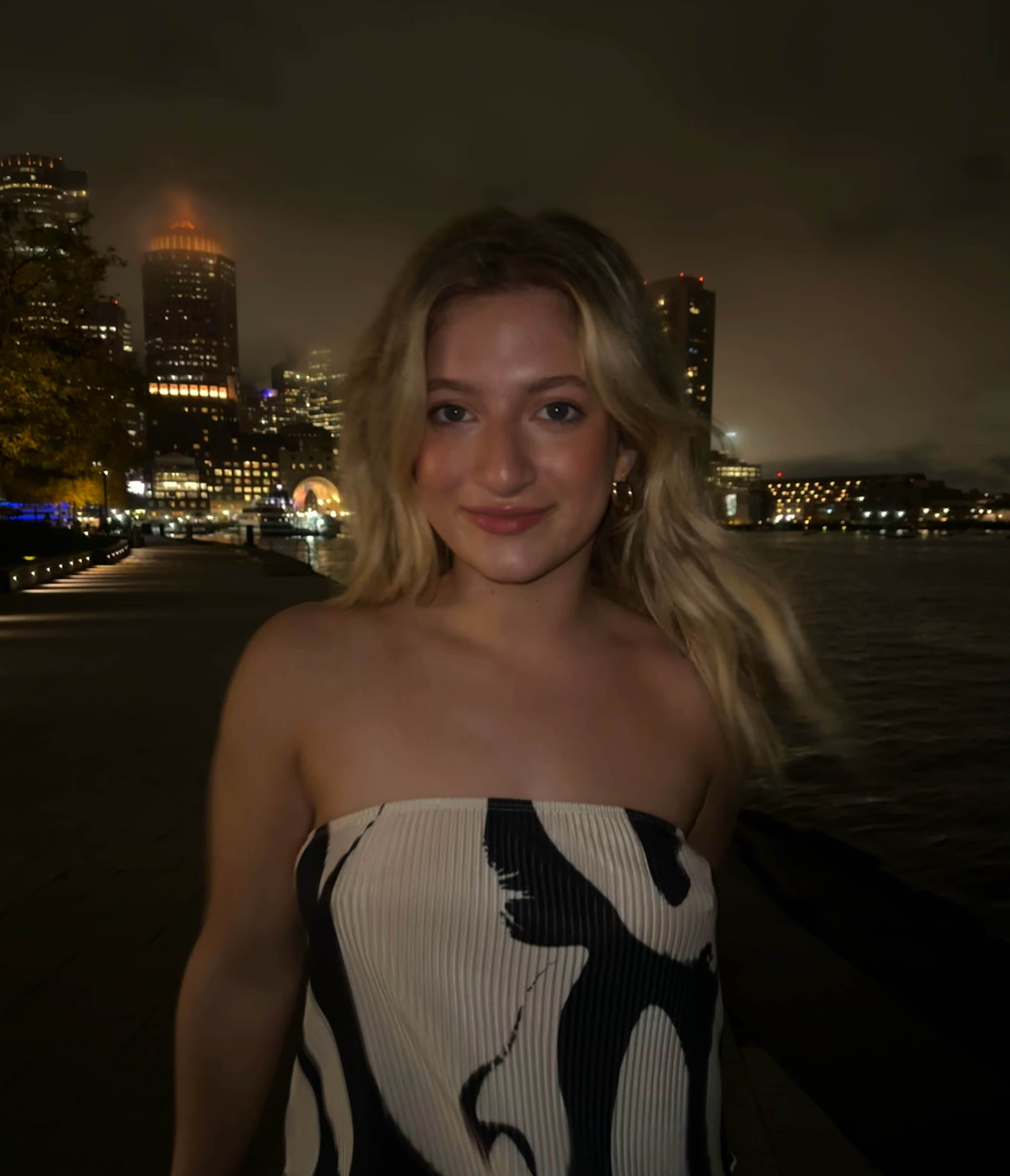 Lillian Headshot