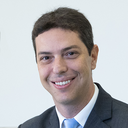Diego Gadelha MBA’22, MD, PhD  Board Member, Director, and Professor, Unifacisa University; Co-founder and Chairman, Hospital da Visão