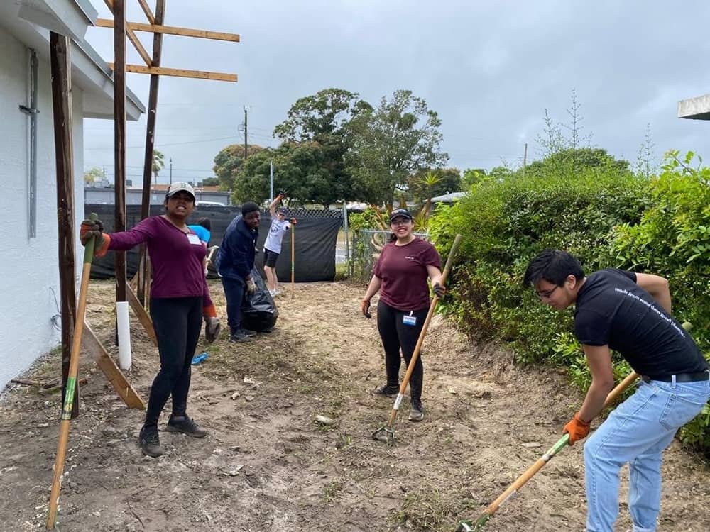 Babson's Habitat for Humanity in the Gulf Coast