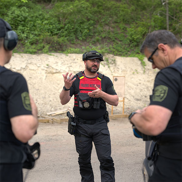 Range Officer