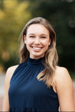 Kellyn Murch Headshot