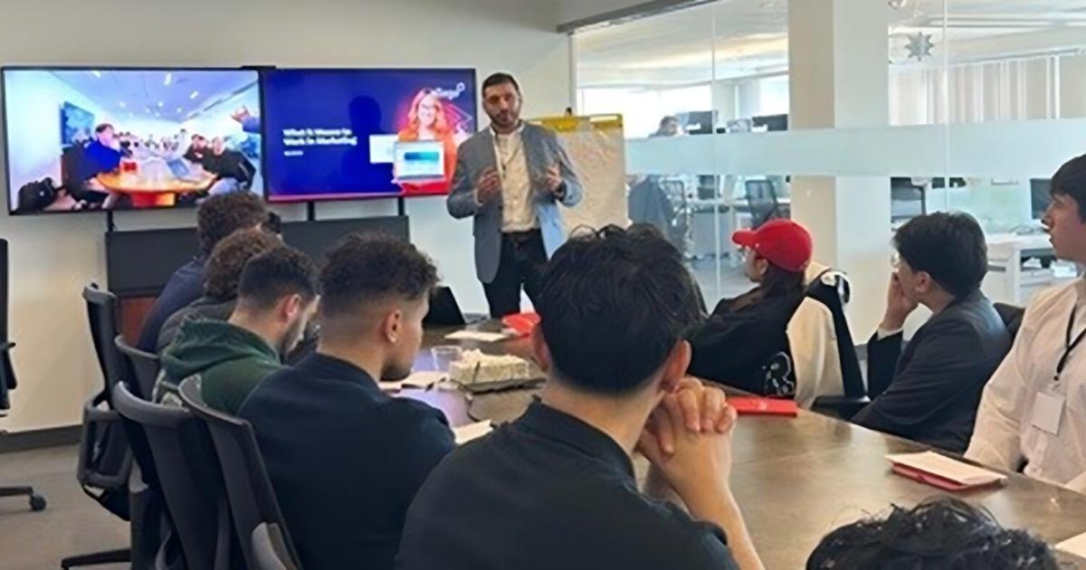 Reimagining Sales Education resized