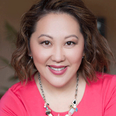 Coach Yang Elizabeth Chief People/Experience Officer, Founder